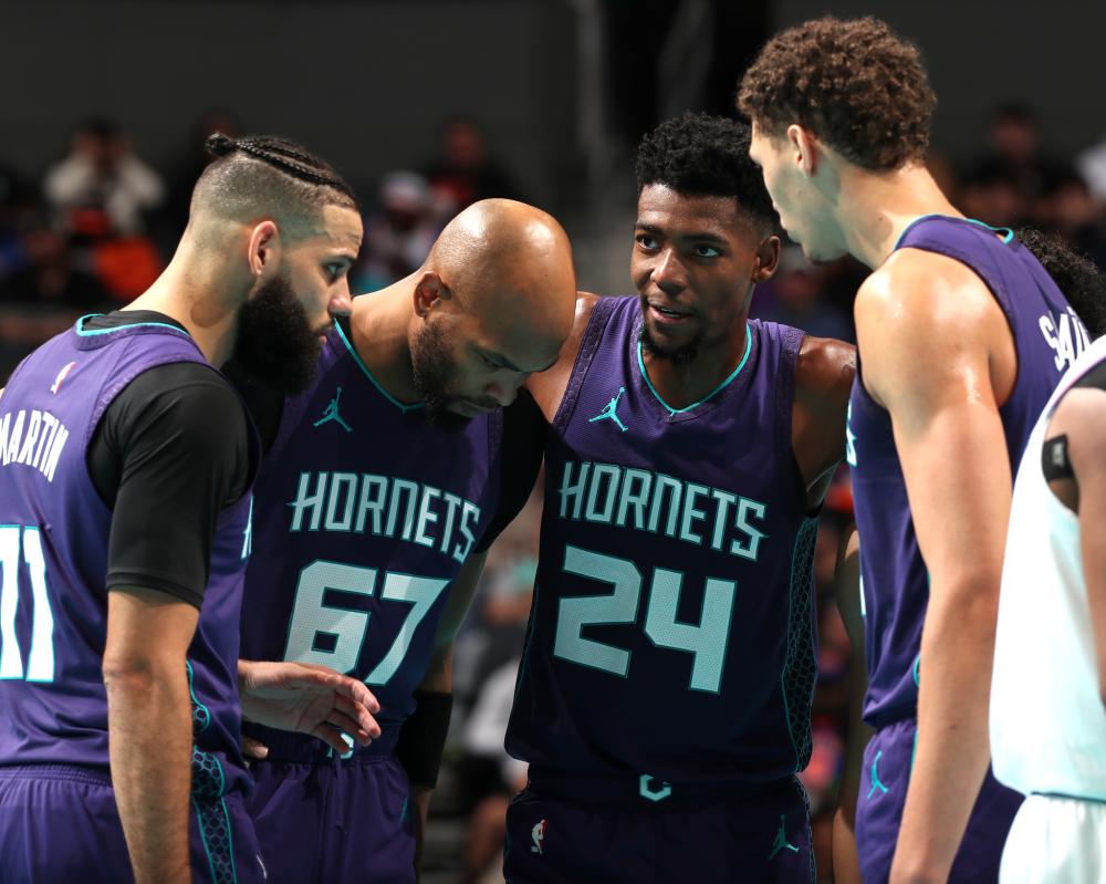 吸引全球目 吸引全球目