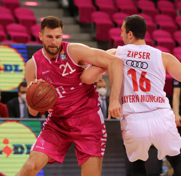 配合和不断 配合和不断